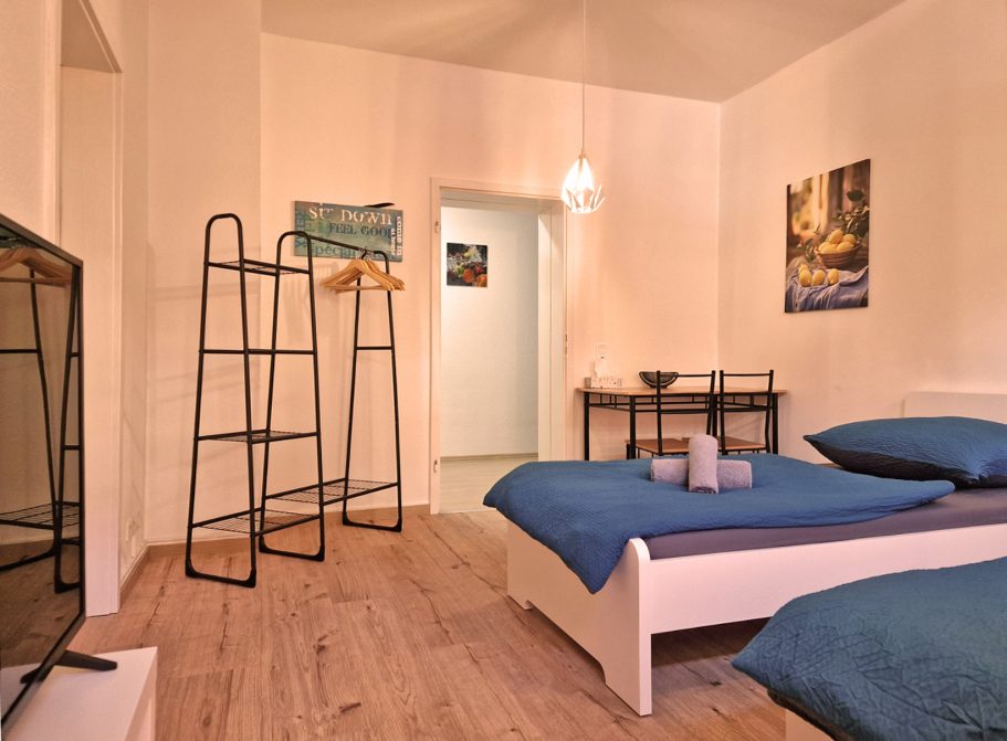 Schlafzimmer 1 HappySide Travel&Work 1