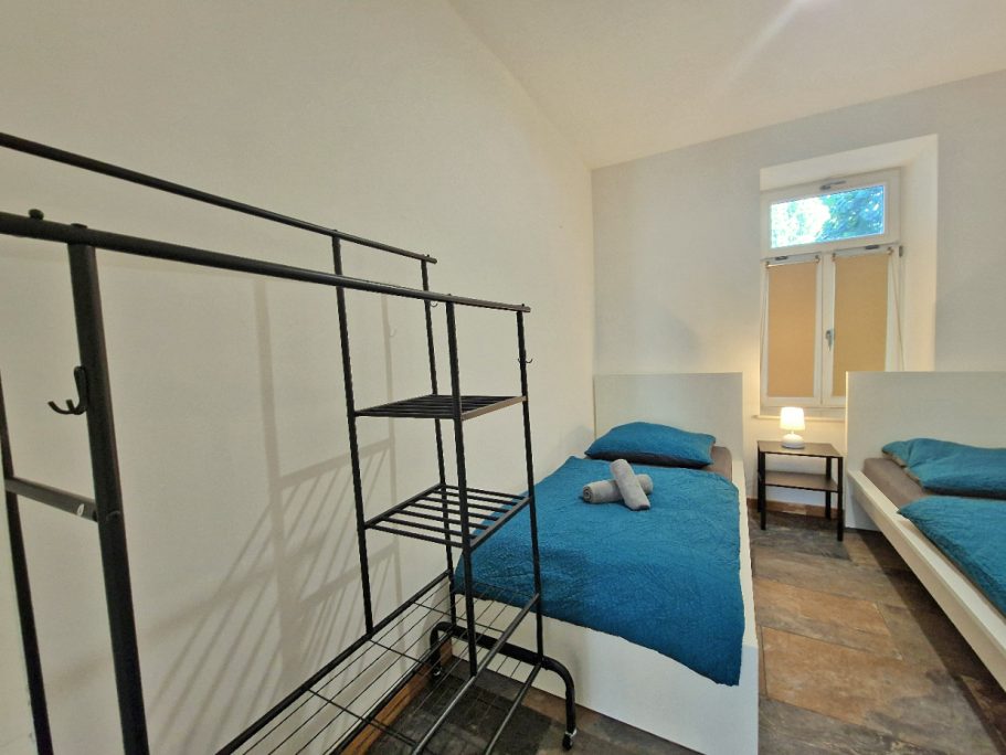 Schlafzimmer 2 Travel&Work 2
