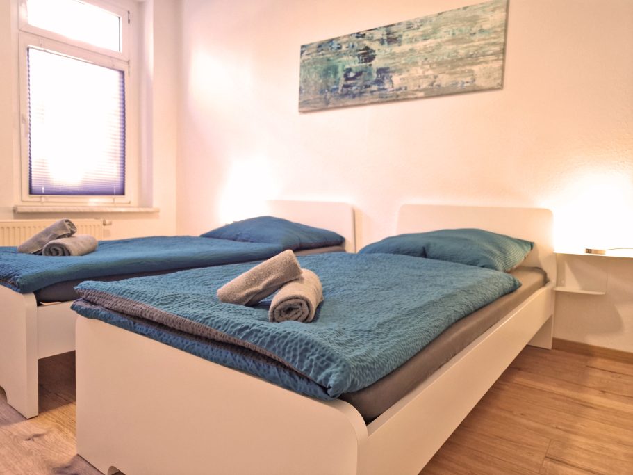 Schlafzimmer 2 HappySide Travel&Work 1