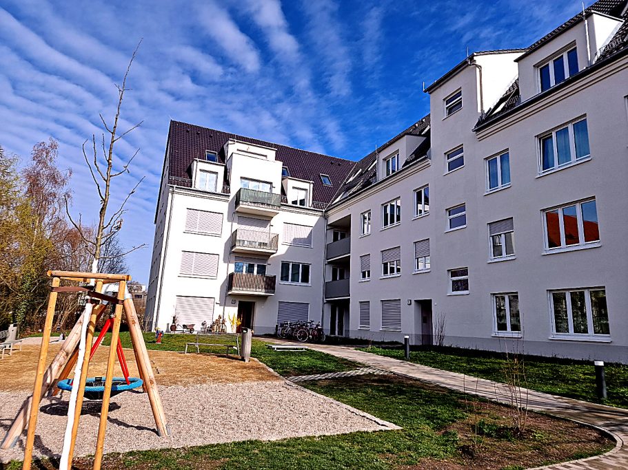Außenbereich Travel & Work 3